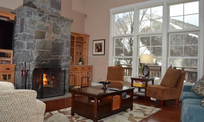 Killington House | Topridge Unit 17B Topridge Unit Breathtaking Views/Hot tub