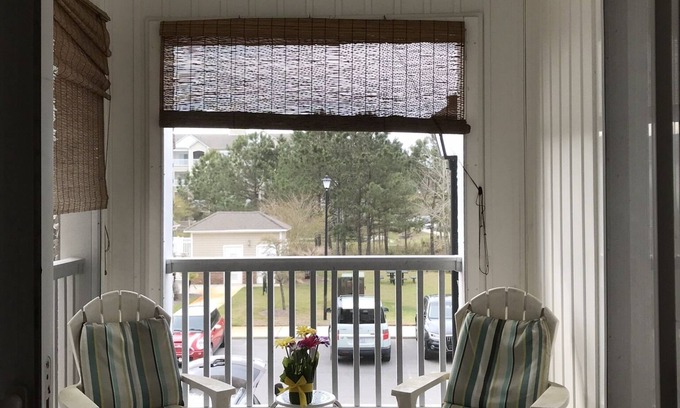 Hampstead Condo | Topsail Landings Condos in Surf City, NC, 1 Mile from Surf City Beach, NO PETS.