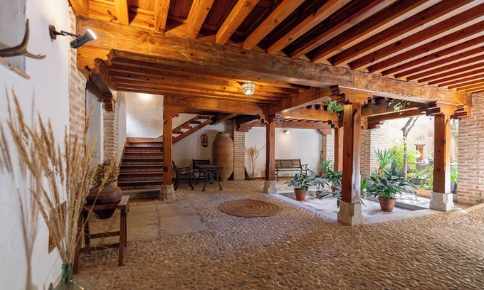 Toledo City Center House | Torreón del Vicario