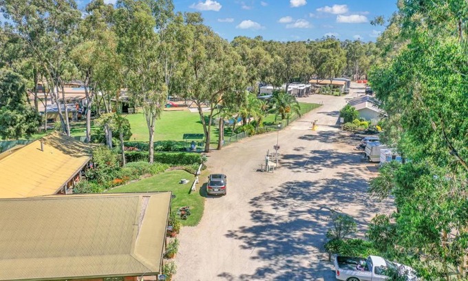 Patho Other | Torrumbarry Weir Holiday Park