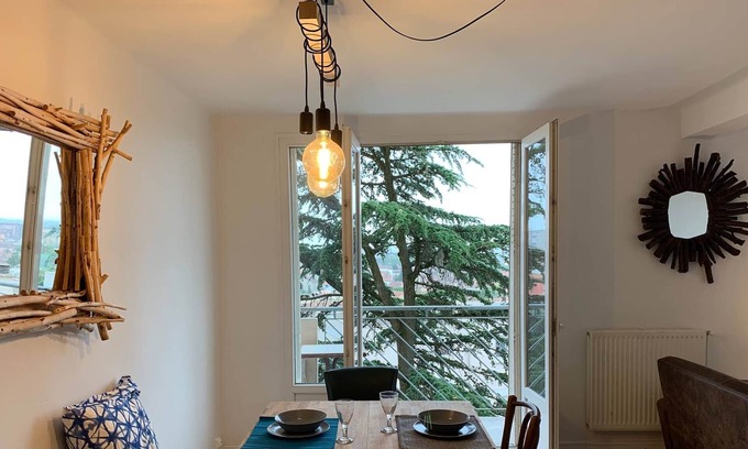 Guilhemery Apartment | Toulouse Centre Superb Apartment With Parking
