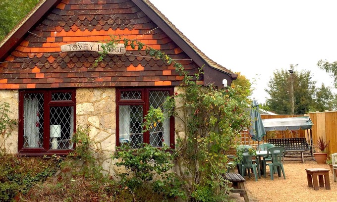 Clayton Cottage | Tovey Lodge