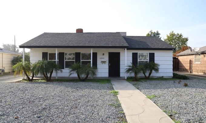 Tower District House | Tower District - Fresno High - 3 bedroom house