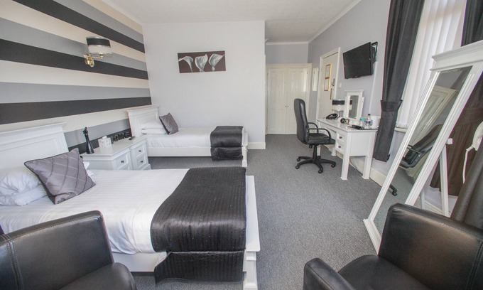 Pontefract House | Tower House Executive Guest House