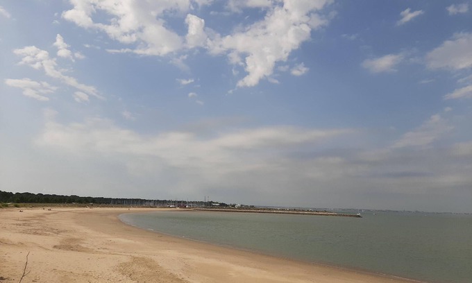Le Verdon-sur-Mer House | Town center house near ocean