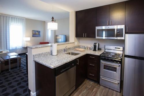 Southern Pines Hotel | TownePlace Suites by Marriott Southern Pines Aberdeen