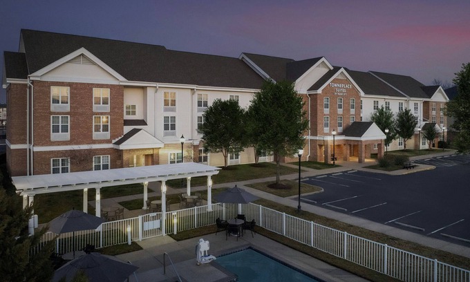 Norfolk - Virginia Beach Hotel | TownePlace Suites by Marriott Suffolk Chesapeake