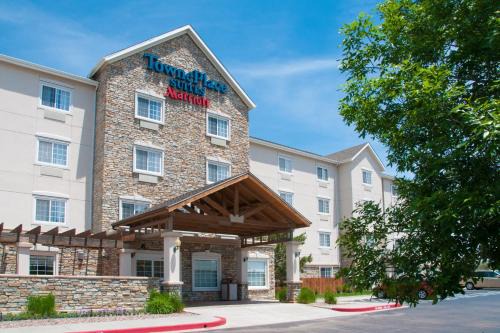 Southeast Colorado Springs Hotel | TownePlace Suites by Marriott Colorado Springs South