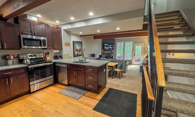 McHenry House | Townhome with Direct Ski Slope Access + Lake Access