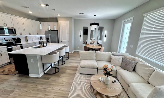Davenport House | Townhouse close to Disney