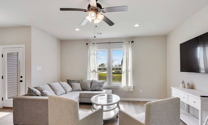 Highlands - Perkins House | Townhouse in Baton Rouge, La 5610
