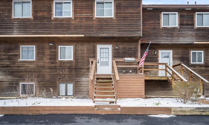 Naples House | Townhouse Near Finger Lakes, Attractions, 3 BR