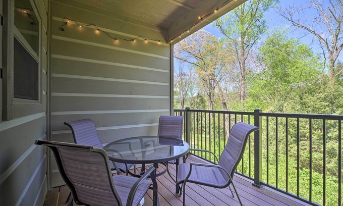 Townsend Condo | Townsend Condo w/Pool, Great Smoky Mountain Views