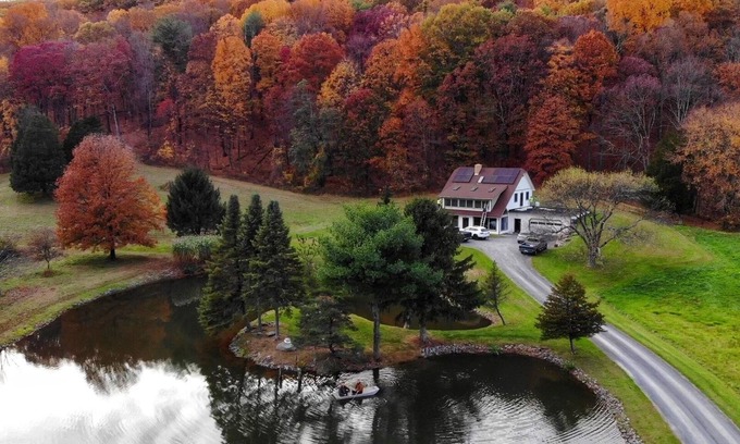 Saugerties Other | Toymaker Farm: Bright Private Oasis in Saugerties