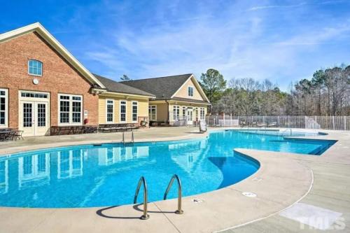 Durham House | TPV - Palazzo Di Amore - BRAND NEW - Luxury Living