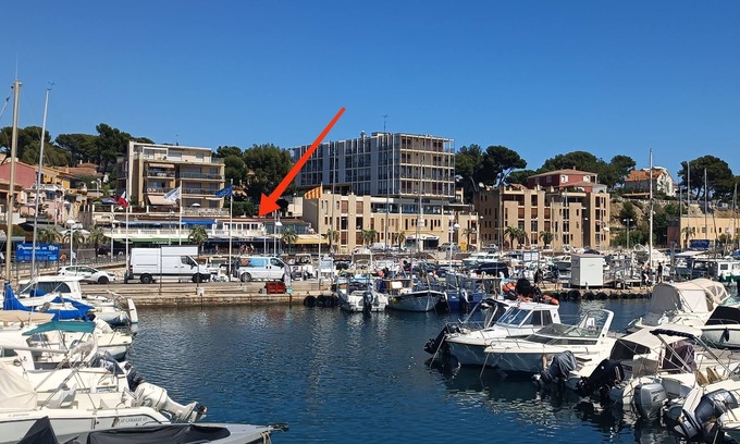 Carry-le-Rouet Apartment | Très Beau T2 sur le Port de Carry le Rouet