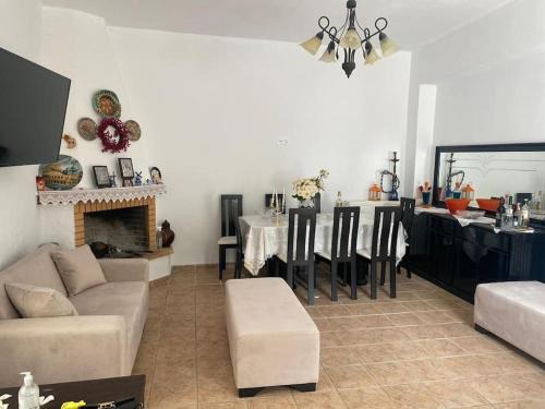 Monopari House | Traditional Cretan House