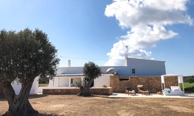 Formentera House | TRADITIONAL HOUSE NEAR SANT FRANCESC