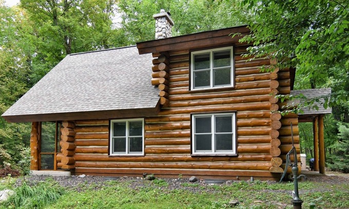 Cable Cabin | Trails Lodge – Lake Namakagon | 2 Bed, 1 Bath
