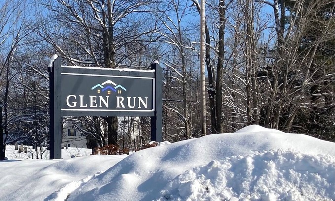 West Dover Condo | Trailside Ski Condo at Mt. Snow VT.; Avail; for skiing and boarding.