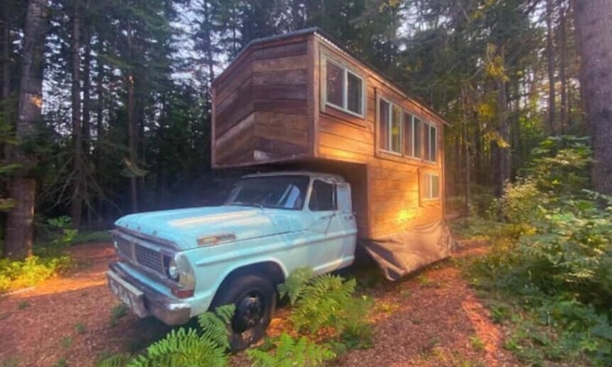 Travelers Rest Cabin | Trailside Tiny Home Cozy Cabin Retreat