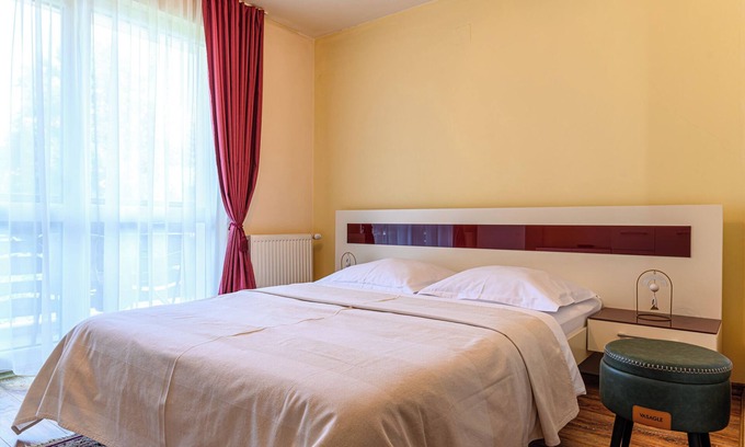 Busteni House | Tranquil 1-bedroom house in Bușteni