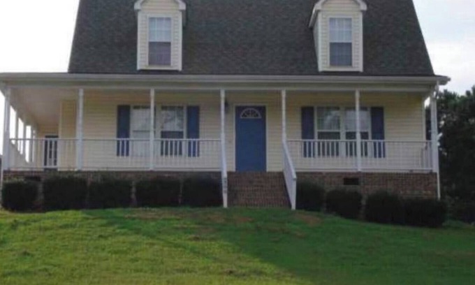 Wendell House | Tranquil 3-bedroom house, close to Raleigh NC
