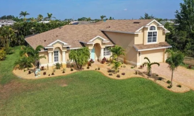 South Gulf Cove House | Tranquil 5 bedroom home w/private heated pool. Close to beautiful beaches!