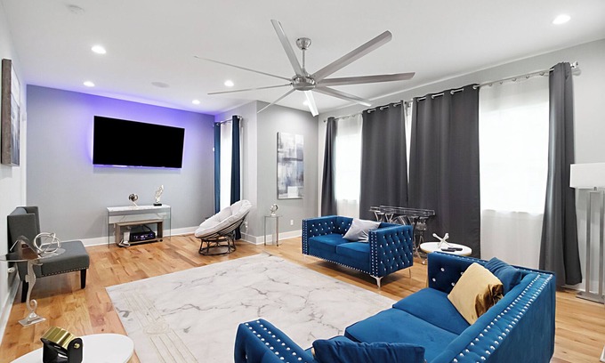 Candler-McAfee House | Tranquil 5-bedroom house with pool in Decatur