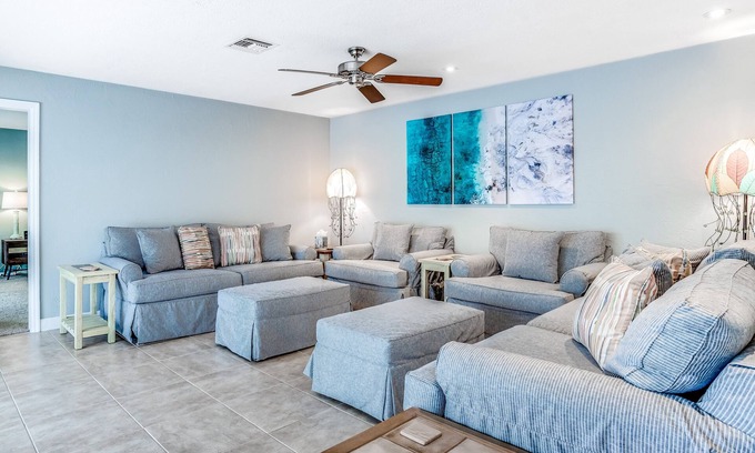 Palm River Estates House | Tranquil home near golf with heated pool/spa, high-speed WiFi & central AC
