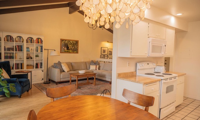 Alta Mesa Apartment | Tranquil Home with Private Deck