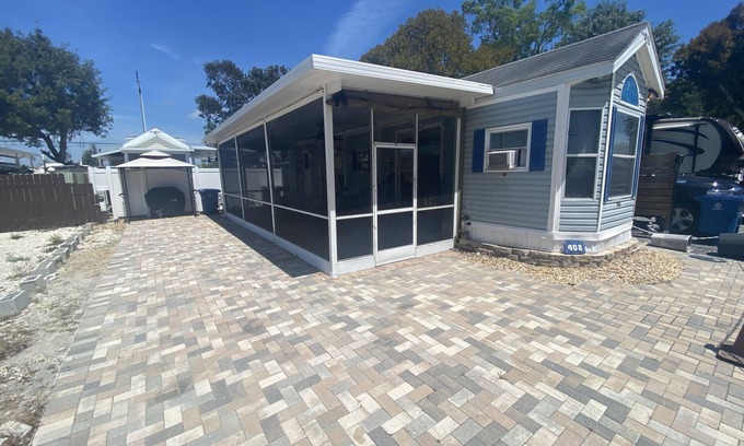 Key Largo House | Tranquil Key Largo Retreat: 2-Bedroom Trailer in Calusa Campground