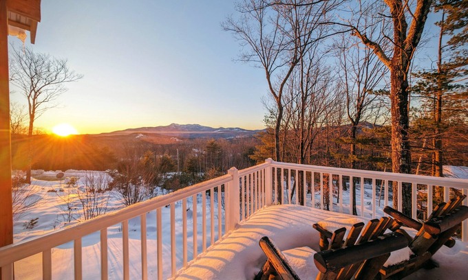 Madison House | Tranquil Mountain Views, Very Close to Beach, Fireplace at Hygge Hut Getaway
