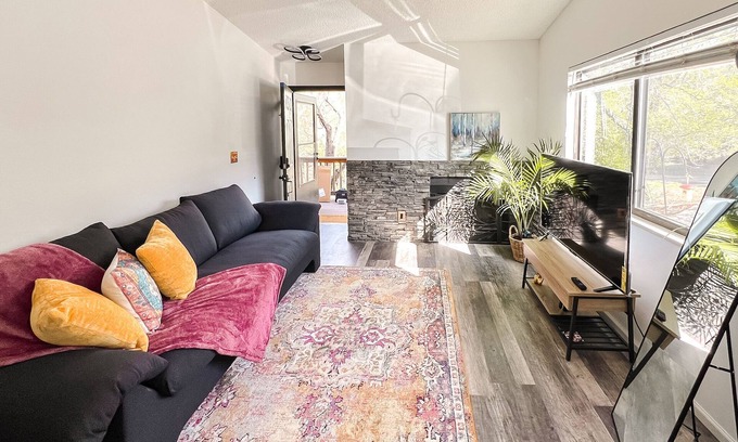 West Colorado Springs House | Tranquil Retreat Steps from Garden of the Gods!