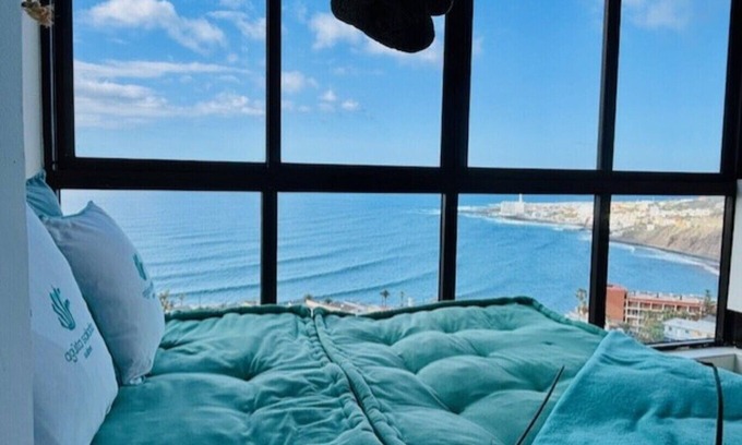 Bajamar Apartment | Tranquil Sea View Studio in Bajamar
