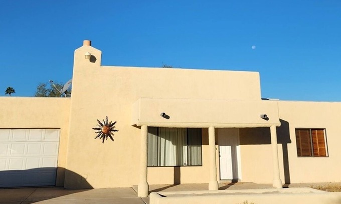 Flowing Well Neighborhood House | Tranquil Southwest-flavored escape in Northwest Tucson!