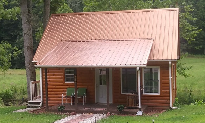 Frenchburg Cabin | Tranquil Waters Cabin. 4 person secluded rental cabin!