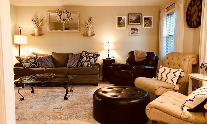 Cleveland House | Tranquil Wooded Uptown Home Minutes to Lee, Hospitals, and Industry