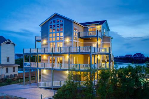 Waves House | Tranquilina 612