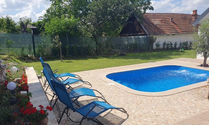 Cetariu House | Transylvania Village House