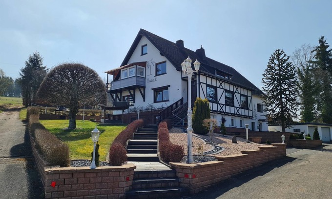 Dahlem Apartment | Traumhafte Ferienwohnung im Herzen der Eifel - Wann Dürfen wir SIE Begrüßen ?