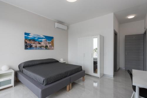 Ciampino House | Travelershome Ciampino Airport GuestHouse 600m to Airport