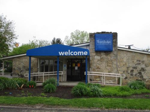Lansing Hotel | Travelodge by Wyndham Lansing