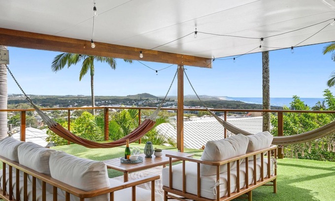 Coolum Beach House | TreasureView Beach - Three bedroom option #9a