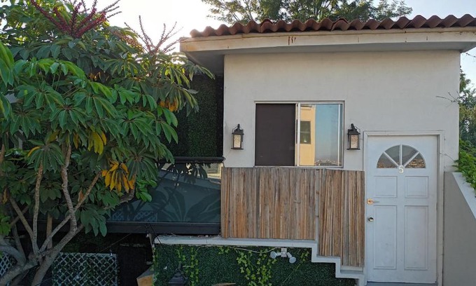 Madero Sur House | Tree Cabin