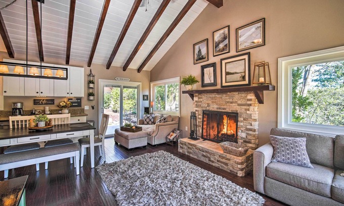 Lake Arrowhead Cottage | Tree-Lined Twin Peaks Cottage w/Custom Stream