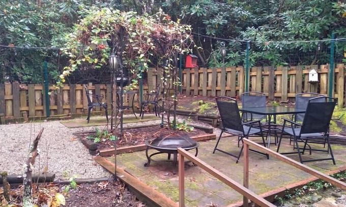 Pineola House | Tree of Life Cottage