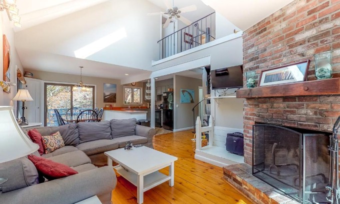 Truro House | Tree Top Oasis