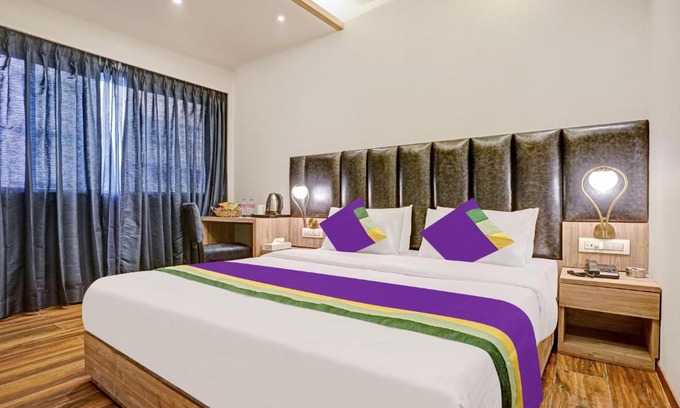 Andheri East Hotel | Treebo Premium Widlor Boutique