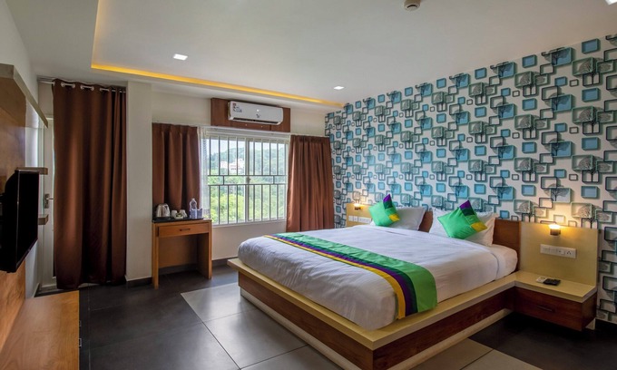 Vayittiri Hotel | Treebo Trend Chembra Residency